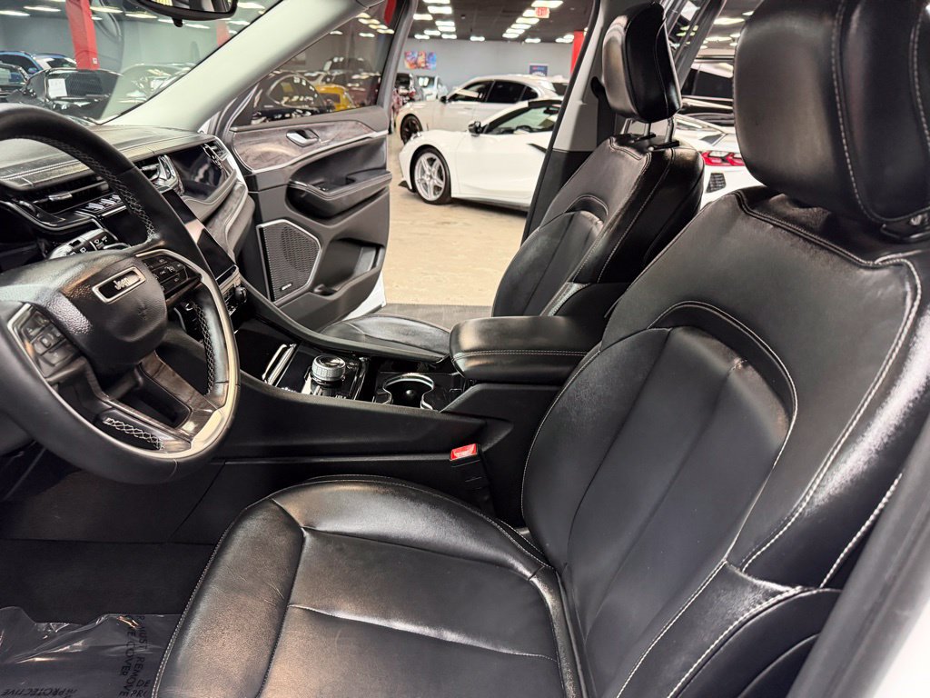 Used 2022 Jeep Grand Cherokee Limited 4xe AWD/4WD image 34