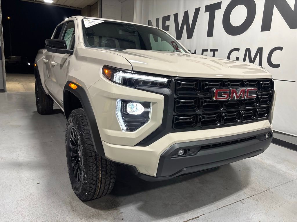 New 2026 GMC Canyon Elevation w/ Convenience Package RWD image 36