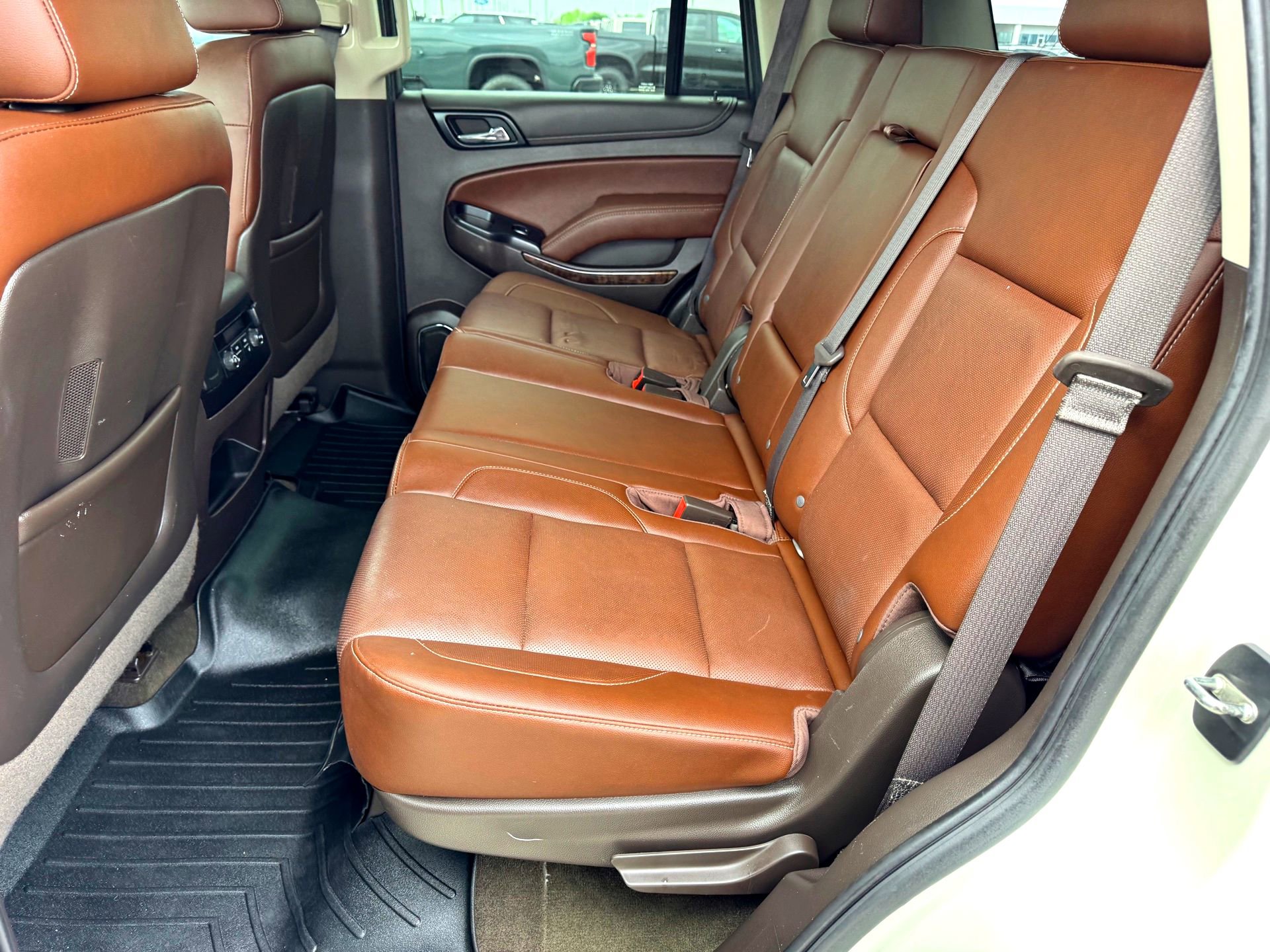 Used 2015 Chevrolet Tahoe LTZ image 20