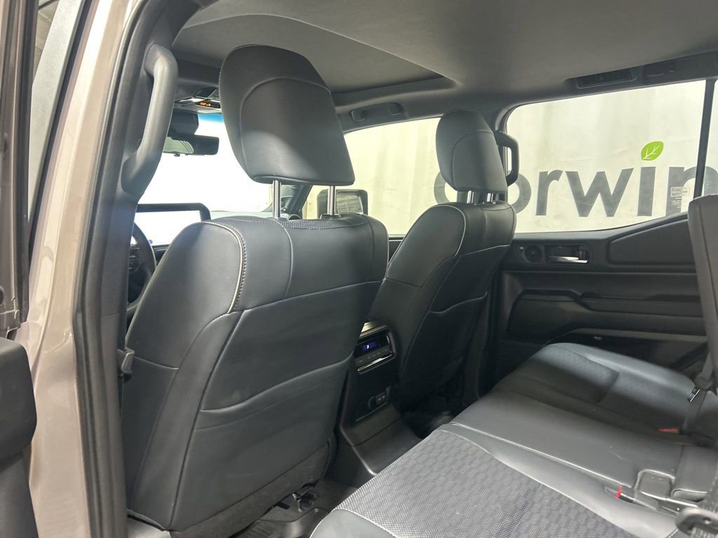 Used 2024 Toyota Land Cruiser image 20