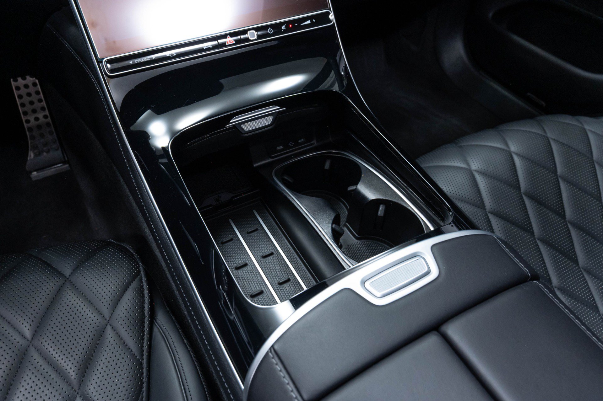 Used 2024 Mercedes-Benz S 580 4MATIC Sedan image 15