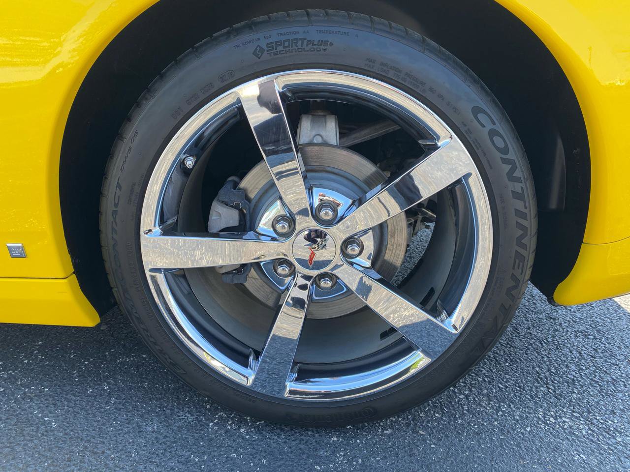 Used 2008 Chevrolet Corvette Coupe w/ Preferred Equipment Group RWD image 37