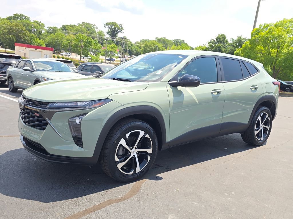 Used 2024 Chevrolet Trax RS w/ Driver Confidence Package FWD image 7