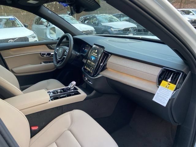 New 2026 Volvo XC90 B6 Plus w/ Protection Package Premier AWD/4WD image 19