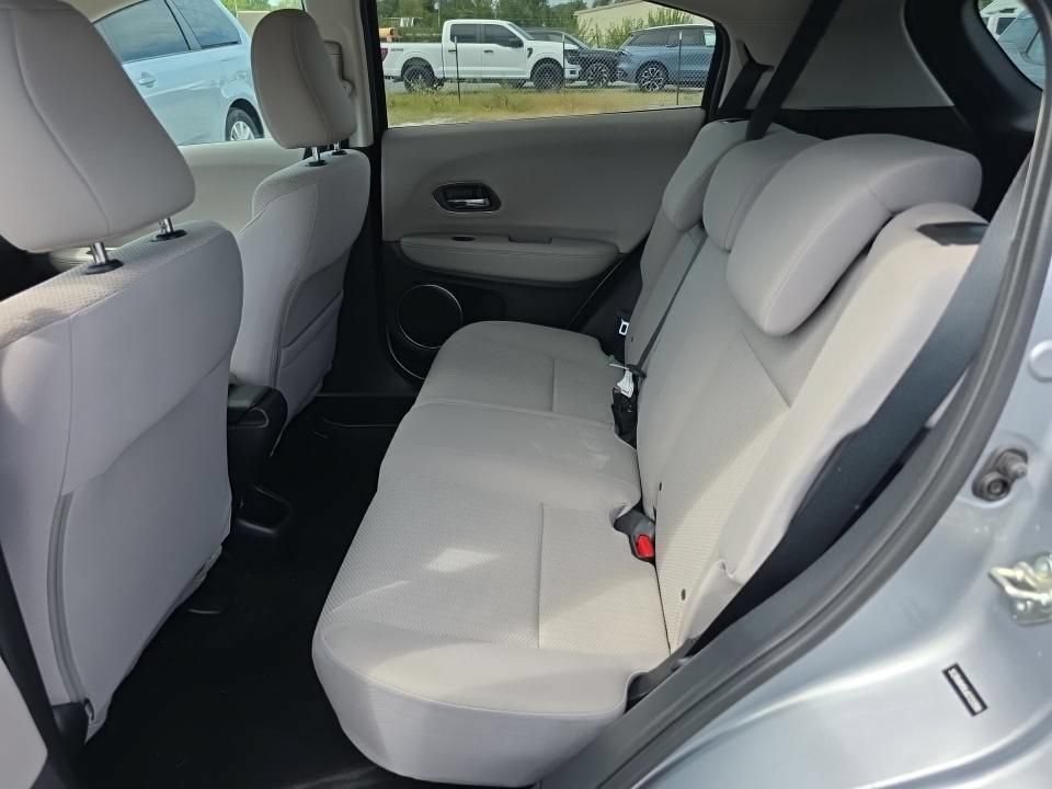 Used 2018 Honda HR-V EX image 7