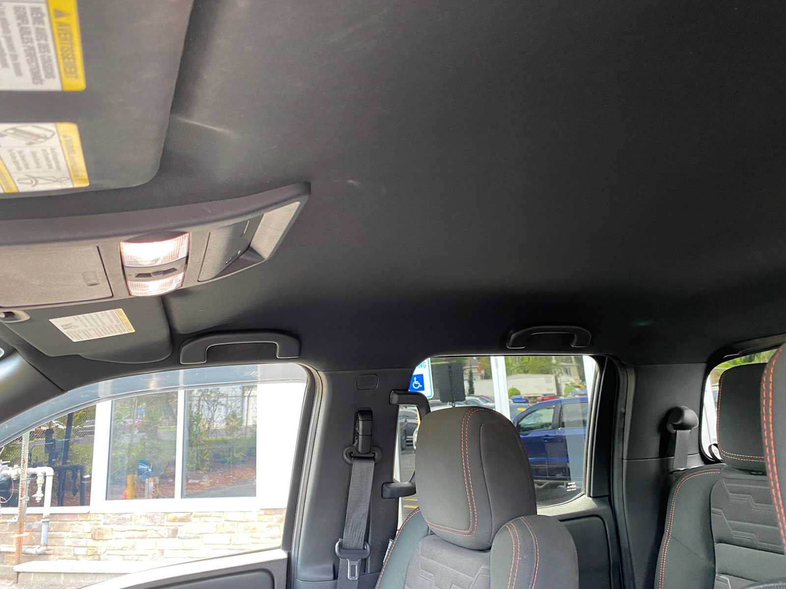 Used 2022 Nissan Frontier PRO-4X w/ Technology Package AWD/4WD image 28