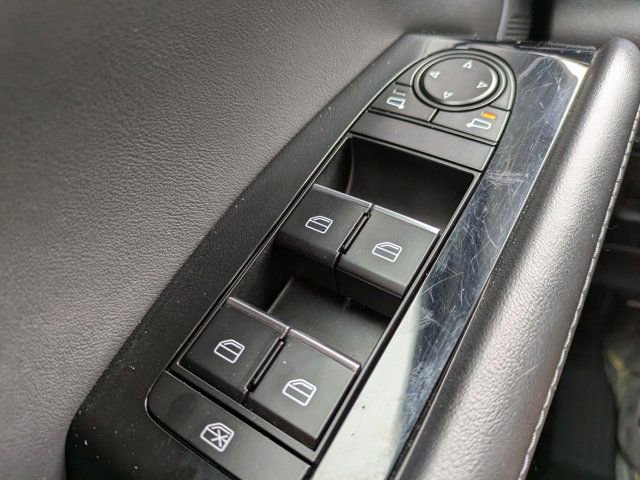 Used 2023 MAZDA CX-30 AWD 2.5 S w/ Preferred Package image 21