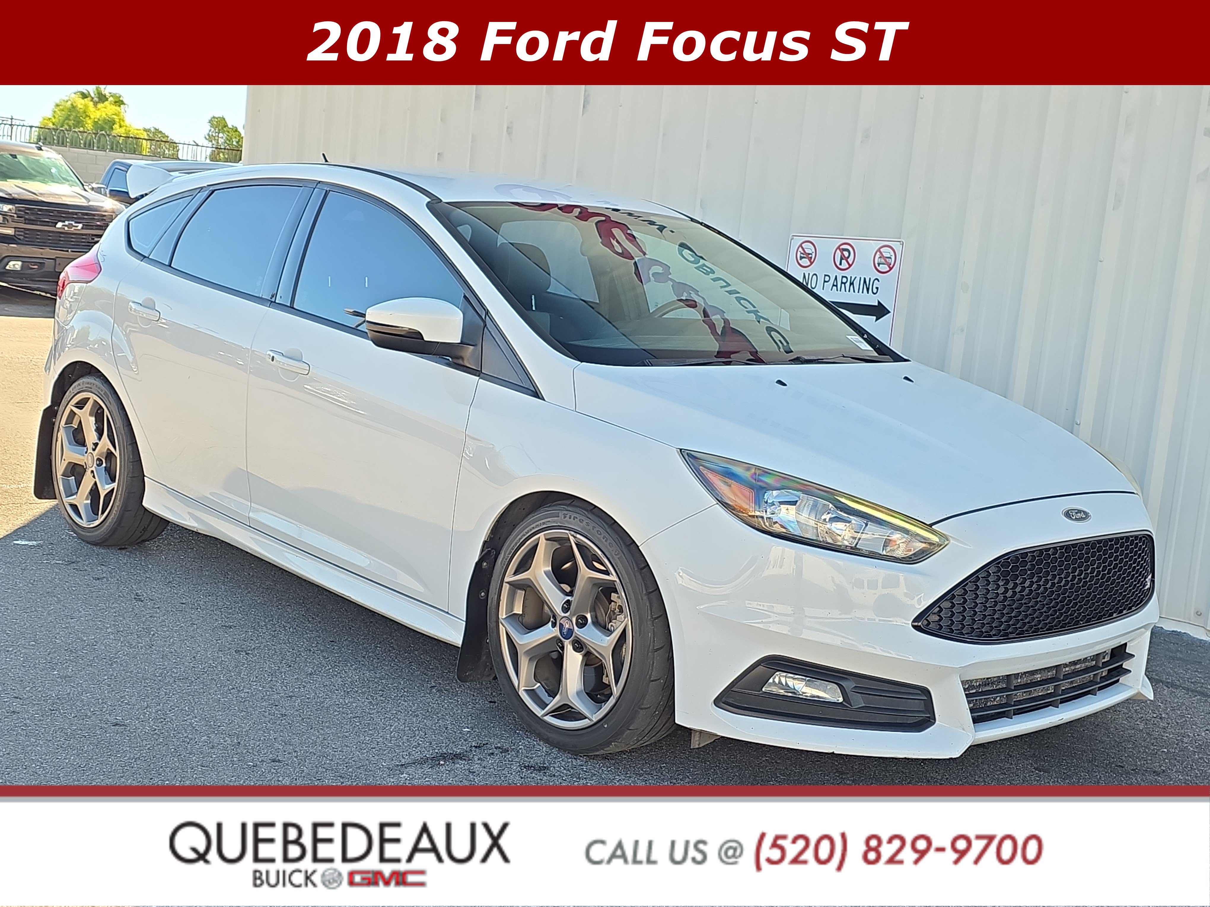 Used 2018 Ford Focus ST FWD image 1