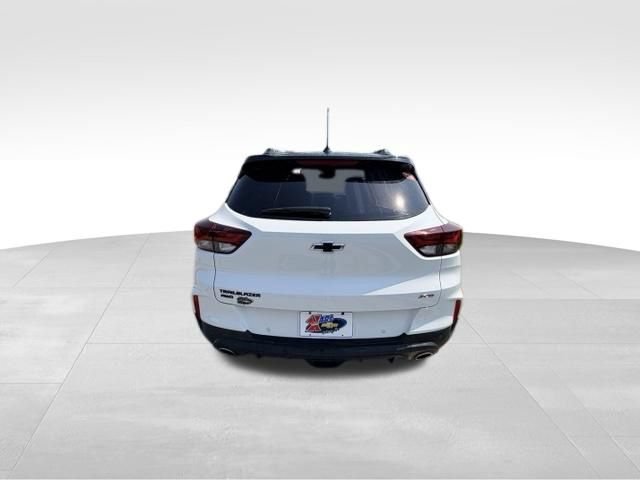 Used 2023 Chevrolet TrailBlazer RS w/ Sun and Liftgate Package AWD/4WD image 5