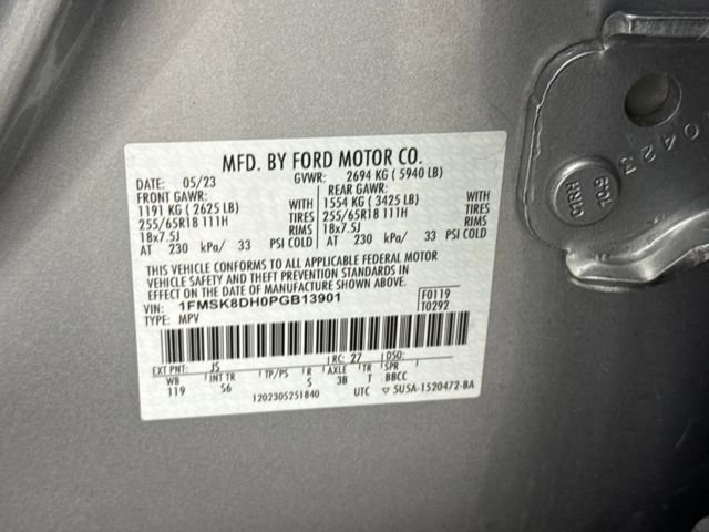 Used 2023 Ford Explorer XLT w/ Equipment Group 202A image 29