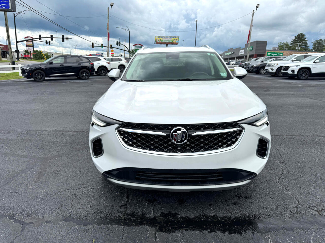 Used 2023 Buick Envision Avenir image 3