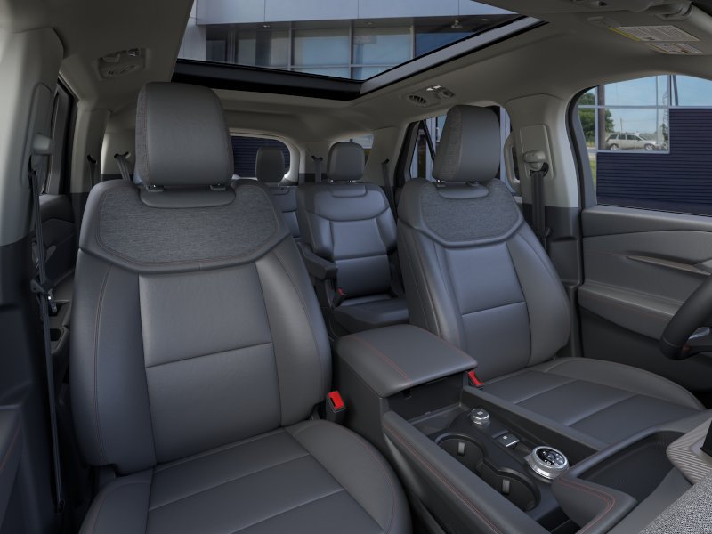 New 2026 Ford Explorer Active w/ Active Comfort Package AWD/4WD image 11