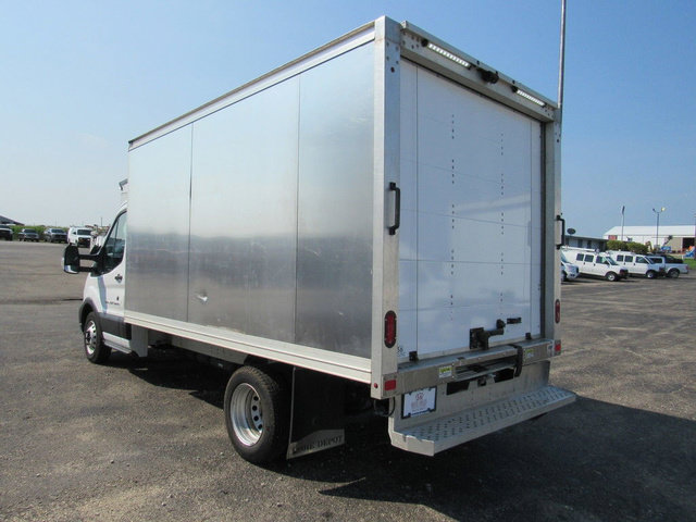 Used 2022 Ford Transit 350 RWD image 5