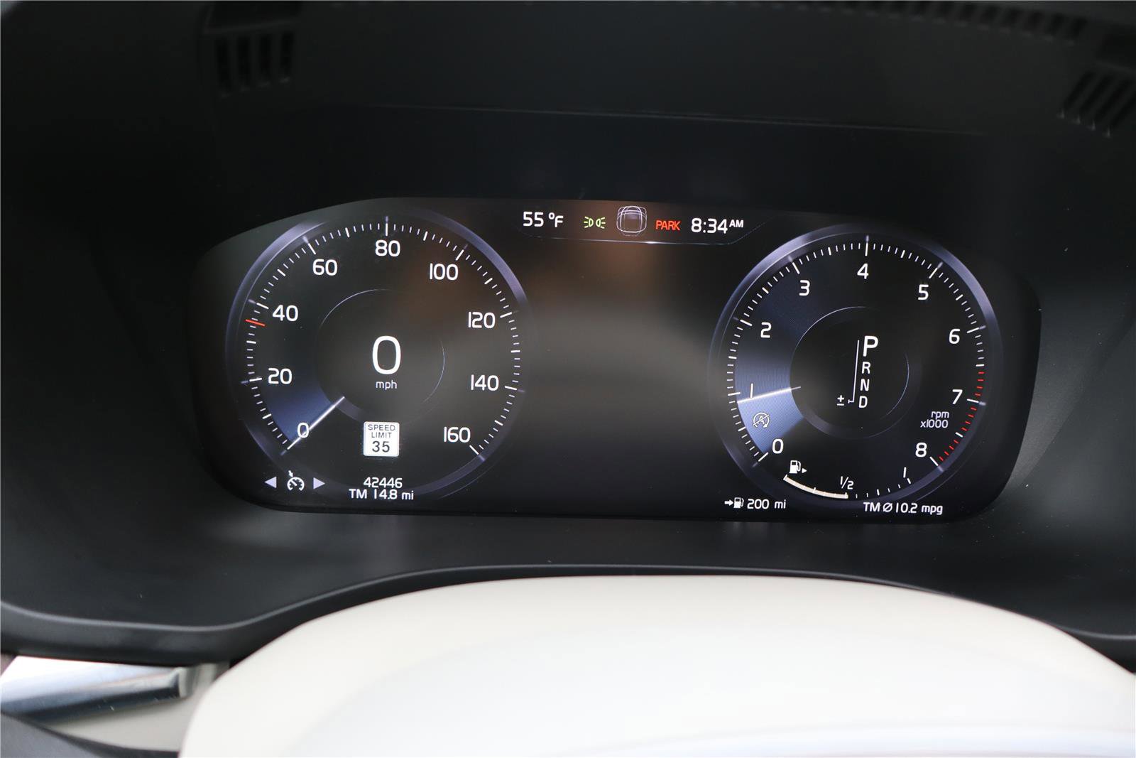 Used 2021 Volvo XC60 T5 Momentum w/ Premium Package image 18