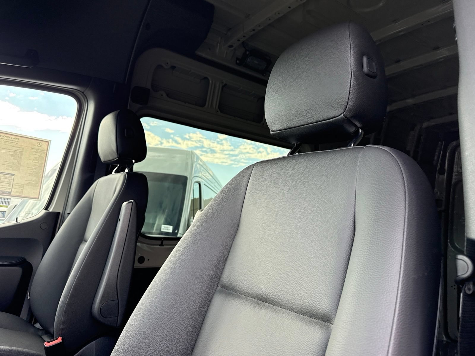 New 2026 Mercedes-Benz Sprinter 2500 image 22