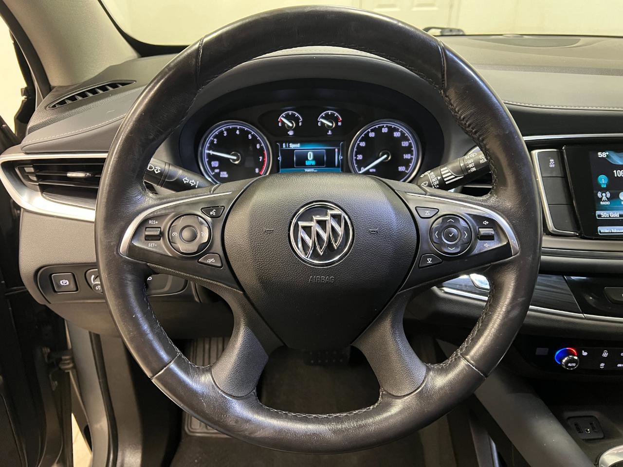 Used 2019 Buick Enclave Essence FWD image 32