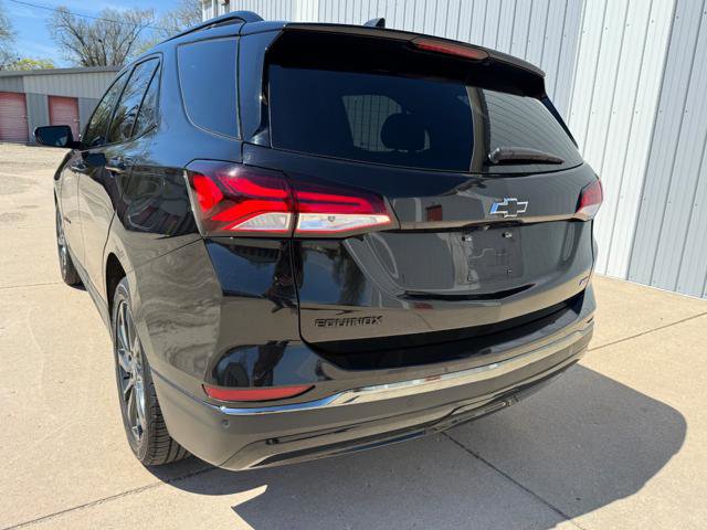 Used 2022 Chevrolet Equinox RS w/ RS Leather Package FWD image 8