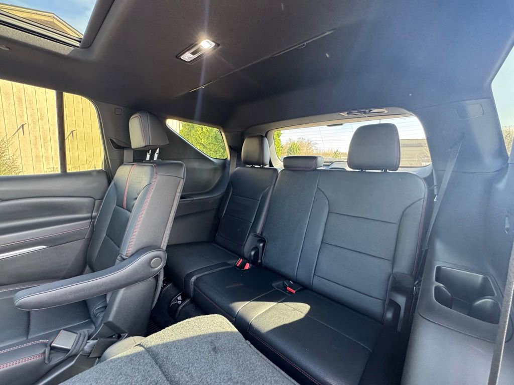 Used 2026 Chevrolet Traverse RS w/ LPO, Floor Liner Package AWD/4WD image 35