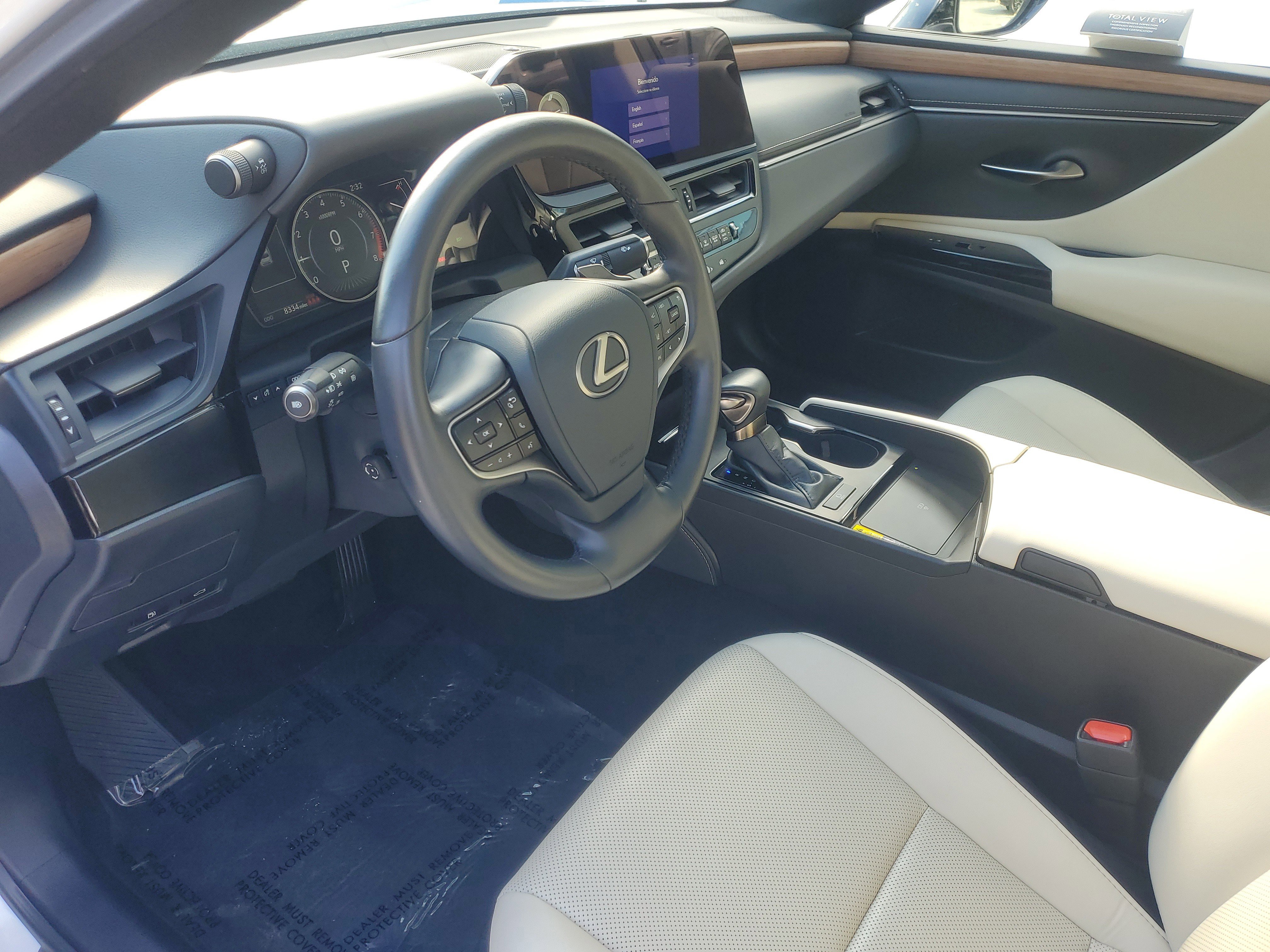 Certified 2025 Lexus ES 350 w/ Premium Package image 20