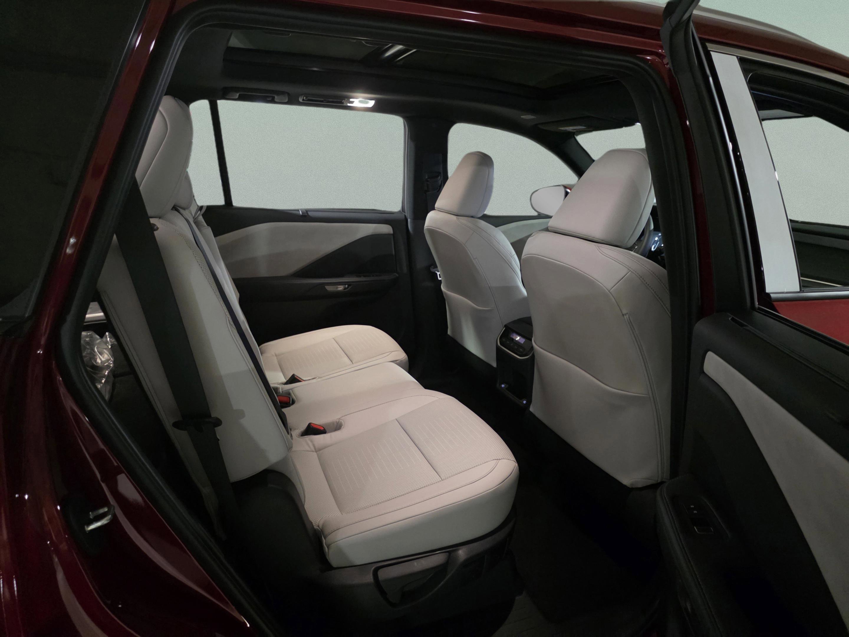 New 2026 Lexus TX 350 AWD image 24