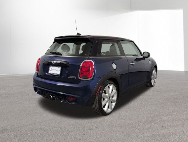 Used 2015 MINI Cooper S image 33