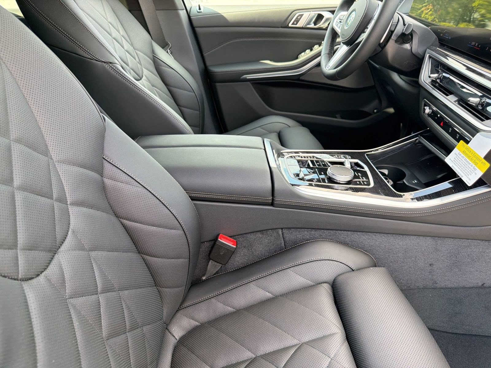 New 2026 BMW X5 xDrive50e w/ M Sport Package AWD/4WD image 31