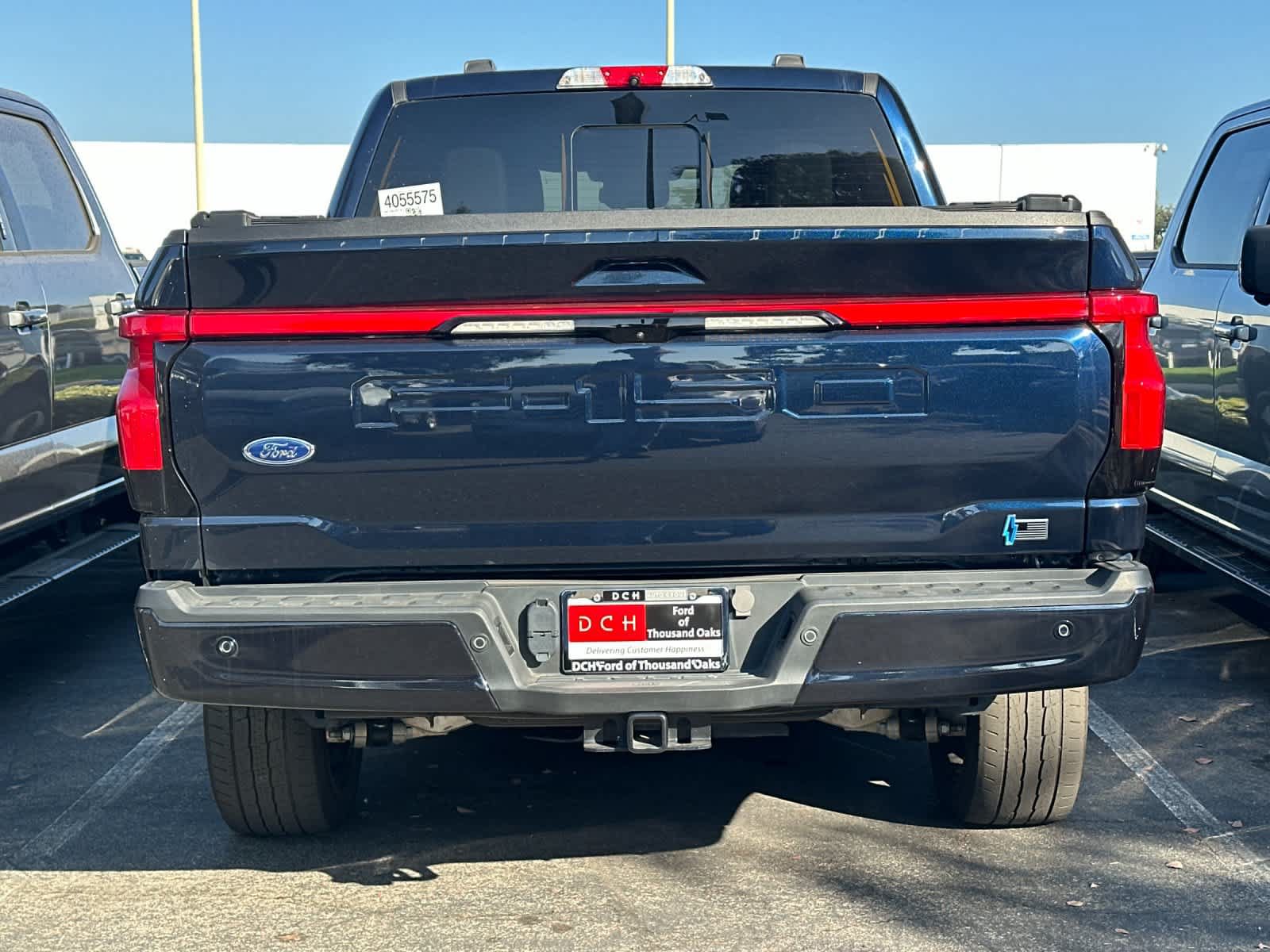 Used 2023 Ford F150 Lightning Platinum AWD/4WD image 5
