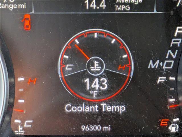 Used 2016 Dodge Charger SXT image 4