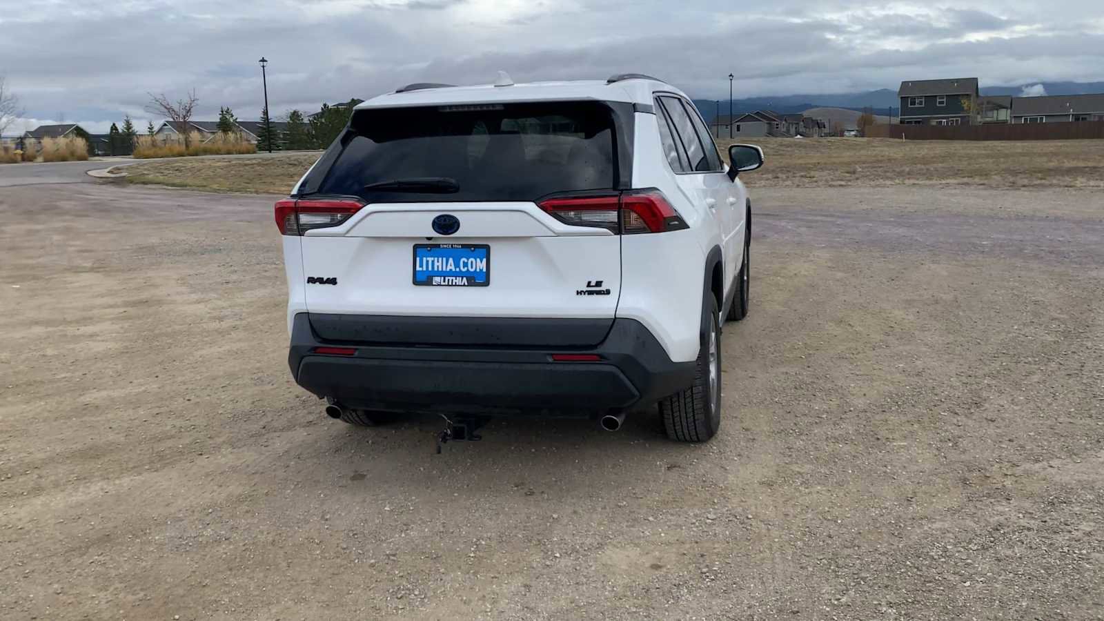 Used 2022 Toyota RAV4 LE image 8