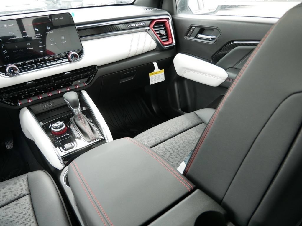 New 2026 GMC Canyon AT4X AWD/4WD image 13