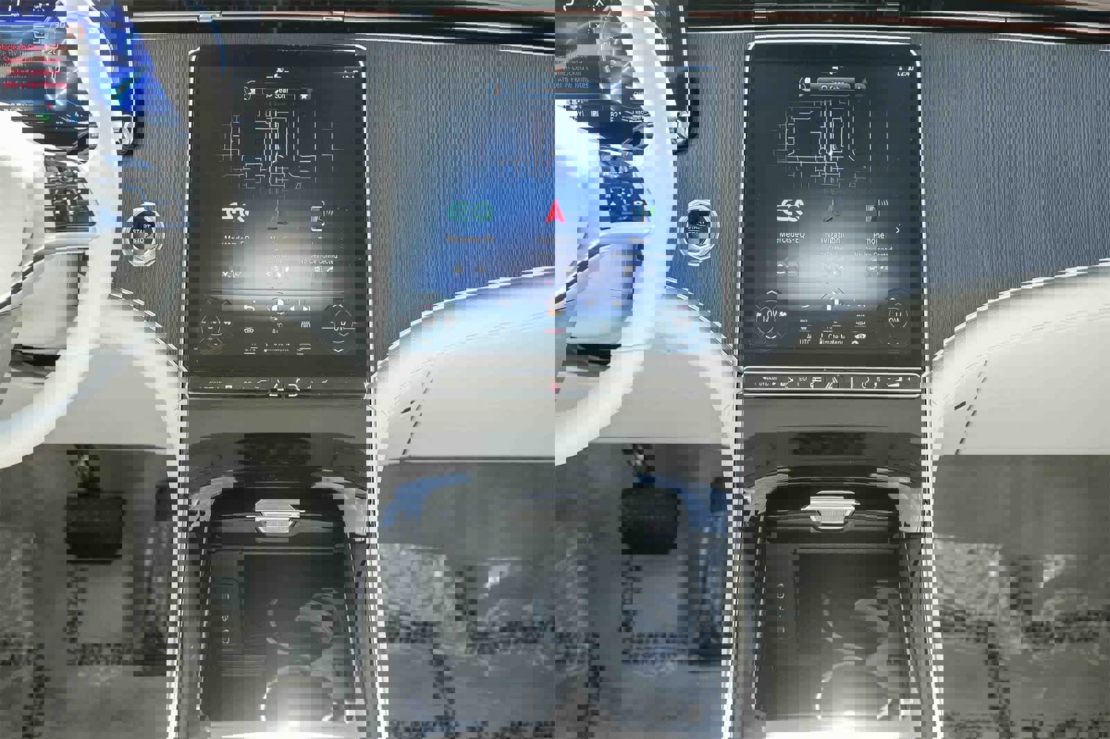 Used 2024 Mercedes-Benz EQE 350+ SUV image 12