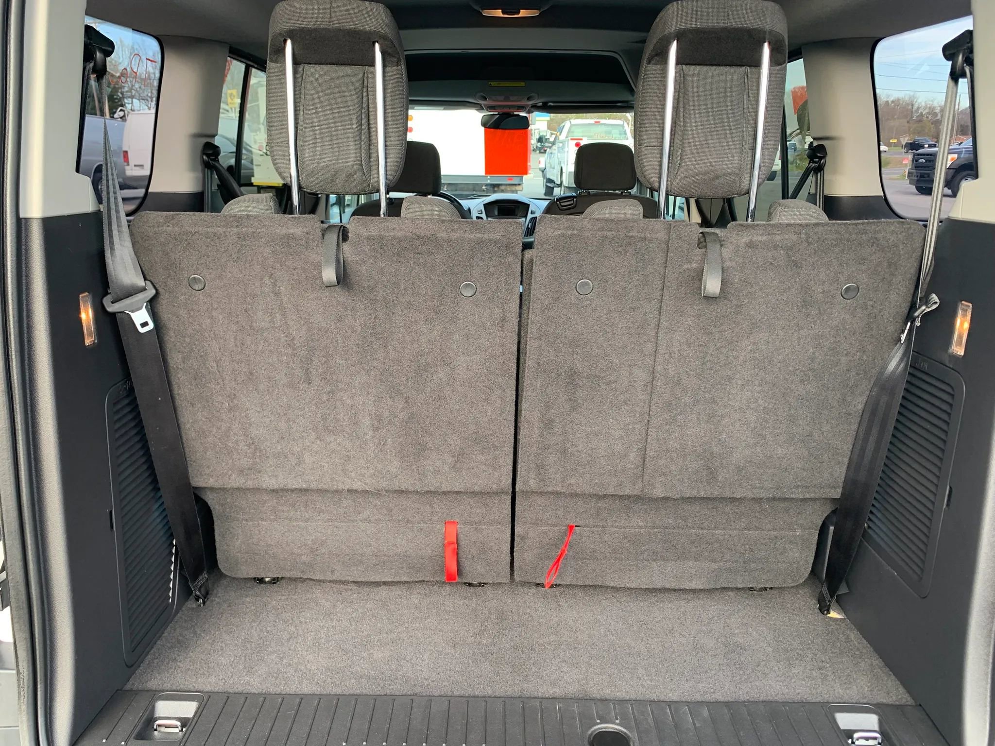 Used 2018 Ford Transit Connect XL image 32