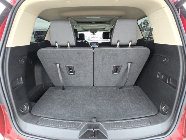 Used 2023 GMC Acadia Denali w/ Denali Technology Package image 13