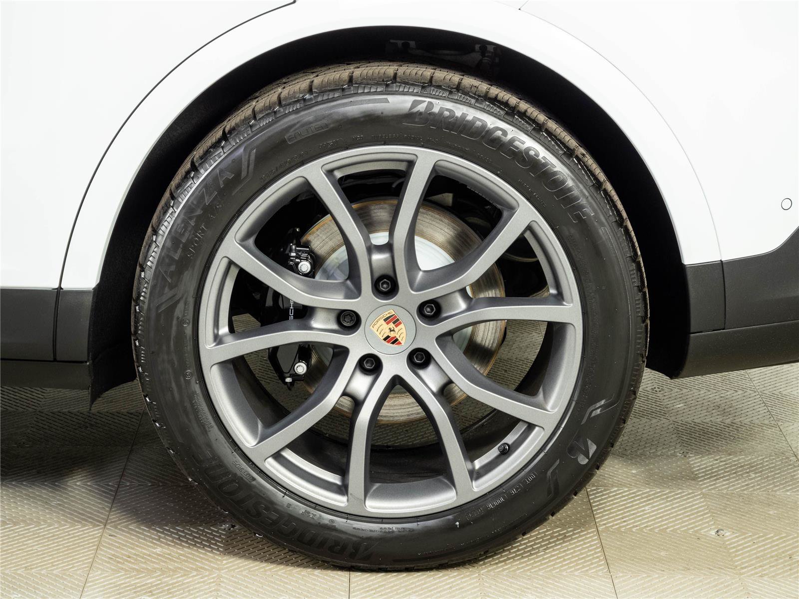 New 2026 Porsche Cayenne AWD/4WD image 39