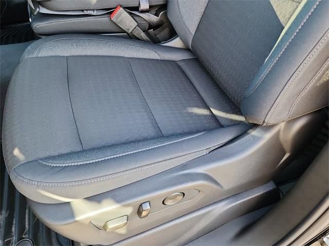 New 2026 GMC Sierra 1500 Elevation image 16