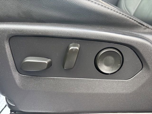 Used 2024 Chevrolet Silverado 1500 LTZ image 15