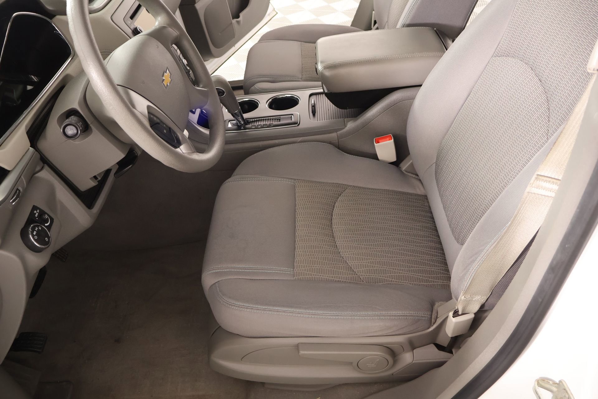 Used 2017 Chevrolet Traverse LS FWD image 10