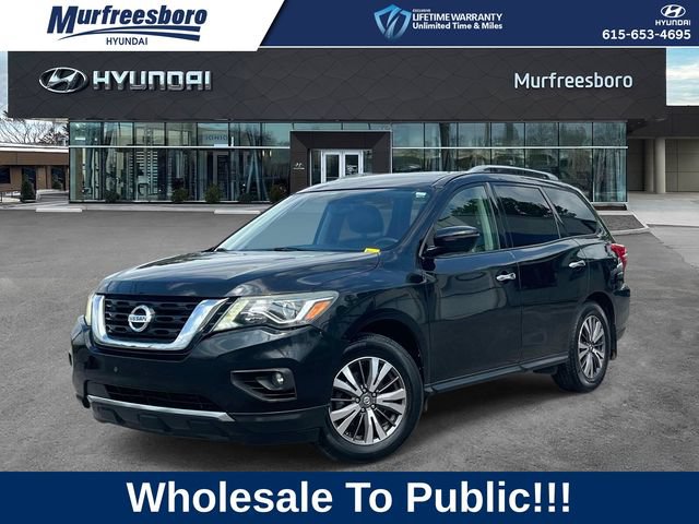 Used 2017 Nissan Pathfinder SL w/ SL Premium Package