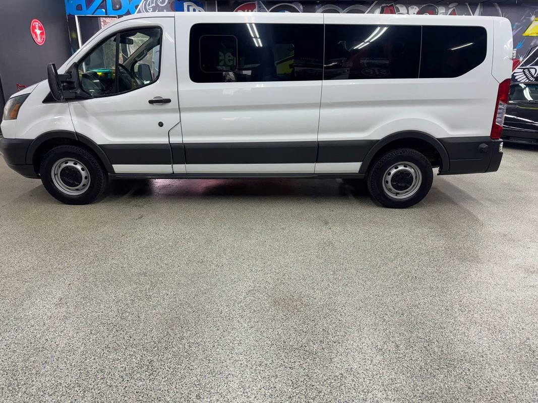 Used 2017 Ford Transit 350 XL RWD image 2