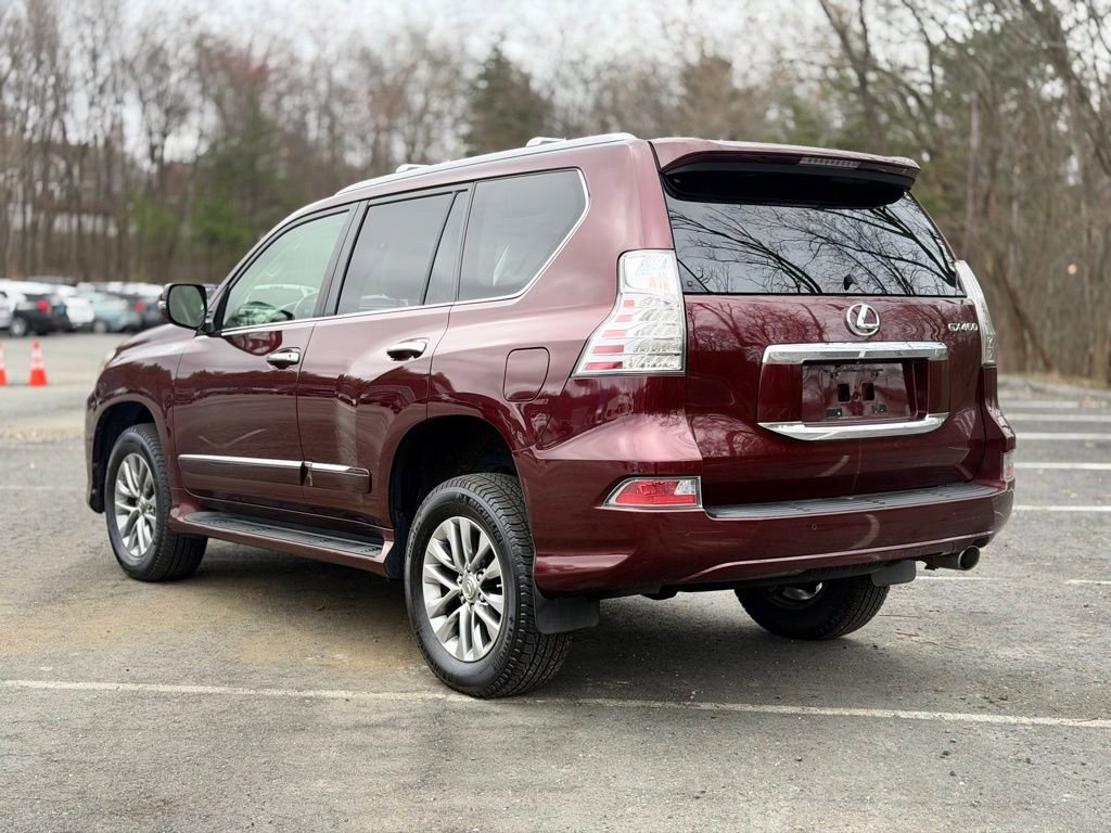Used 2015 Lexus GX 460 Luxury image 4