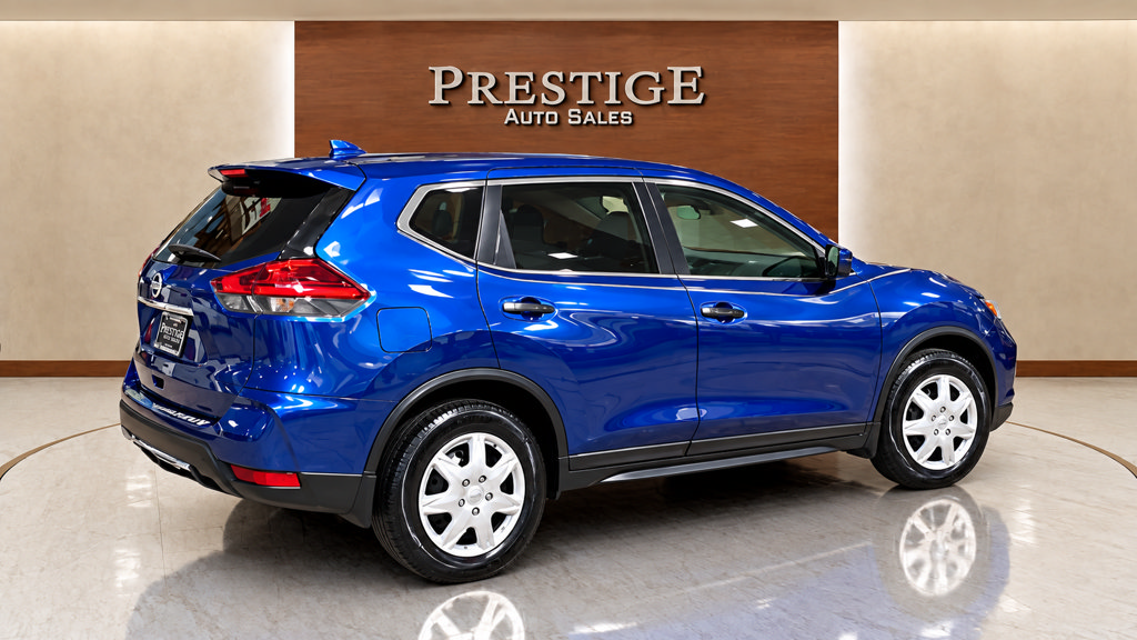 Used 2017 Nissan Rogue S FWD image 9
