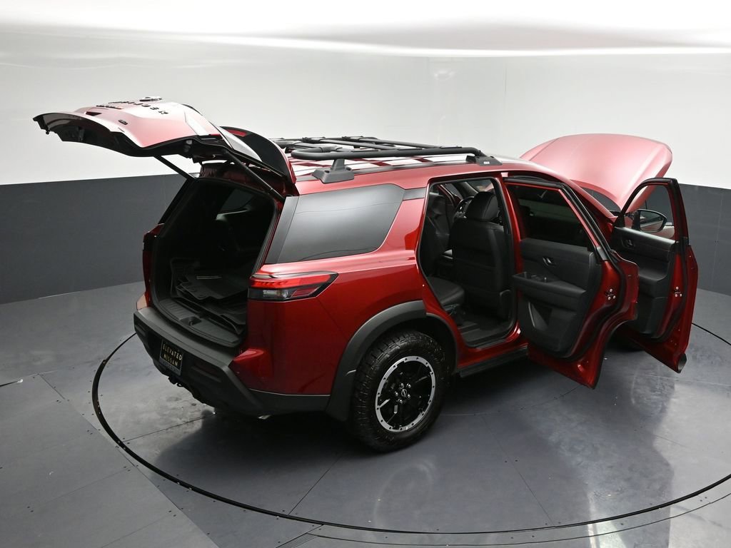 Certified 2025 Nissan Pathfinder Rock Creek image 36