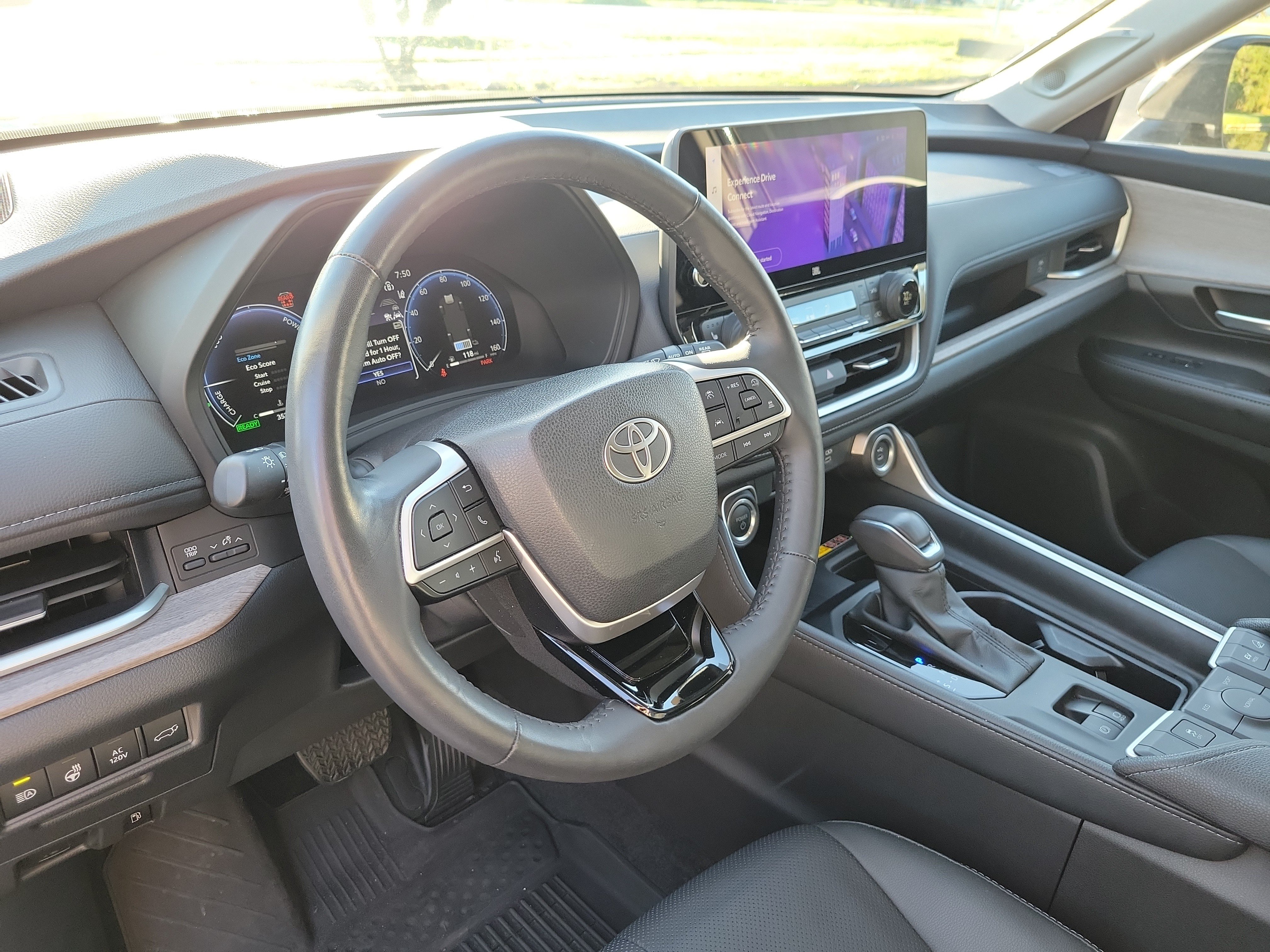 Used 2025 Toyota Grand Highlander AWD Hybrid image 22