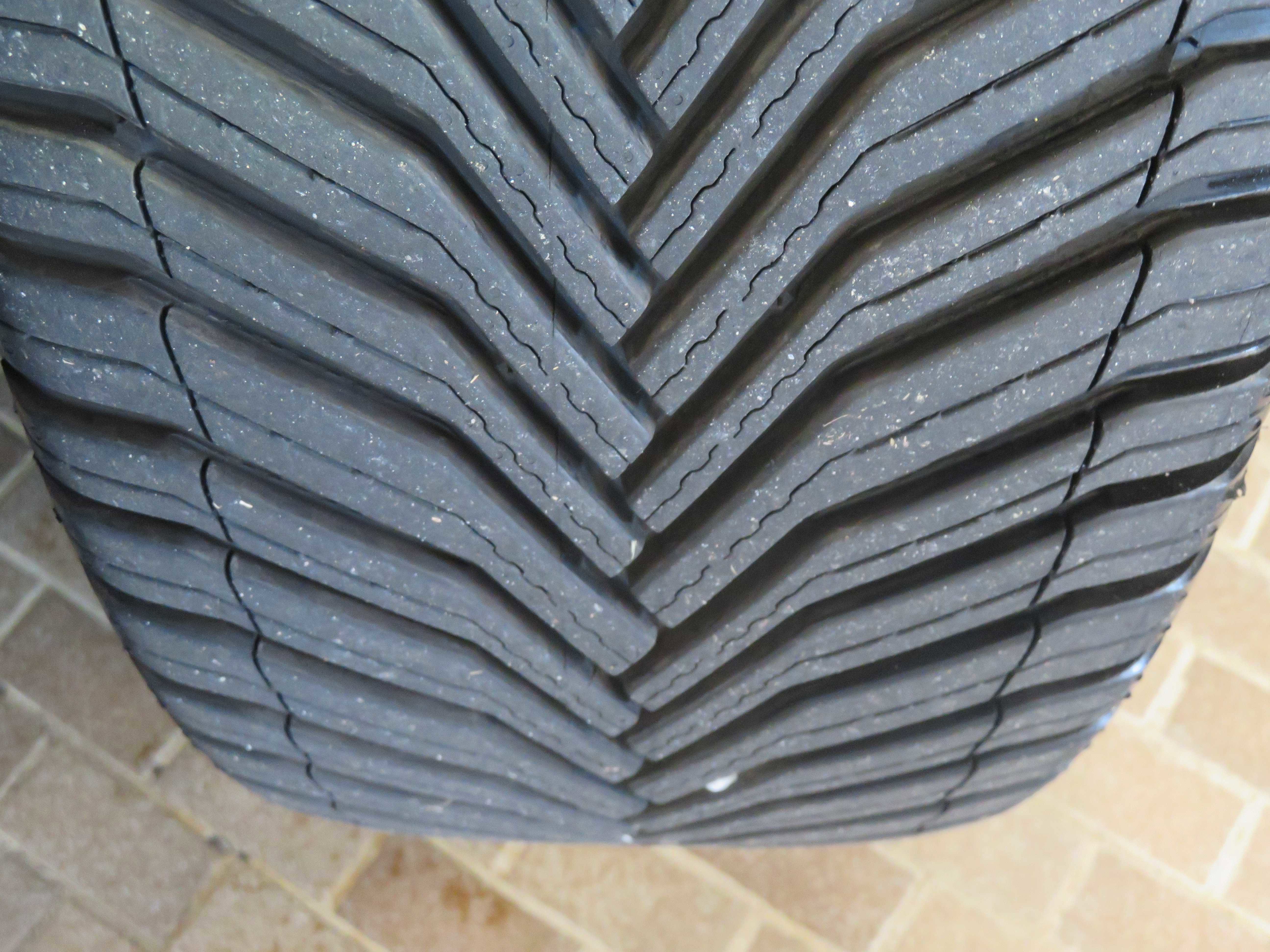 Used 2020 Land Rover Range Rover Evoque SE image 12