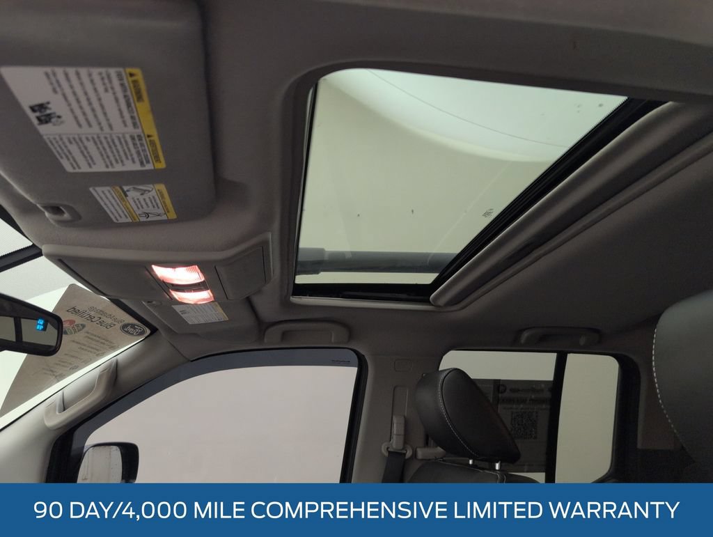 Used 2021 Nissan Frontier PRO-4X w/ Pro-4x Utility Package AWD/4WD image 9
