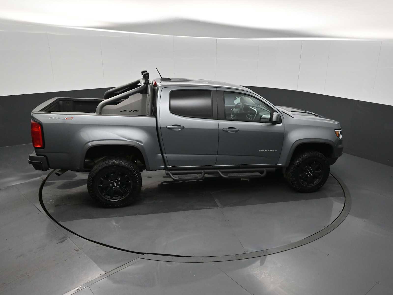 Used 2021 Chevrolet Colorado ZR2 w/ ZR2 Dusk Special Edition image 17