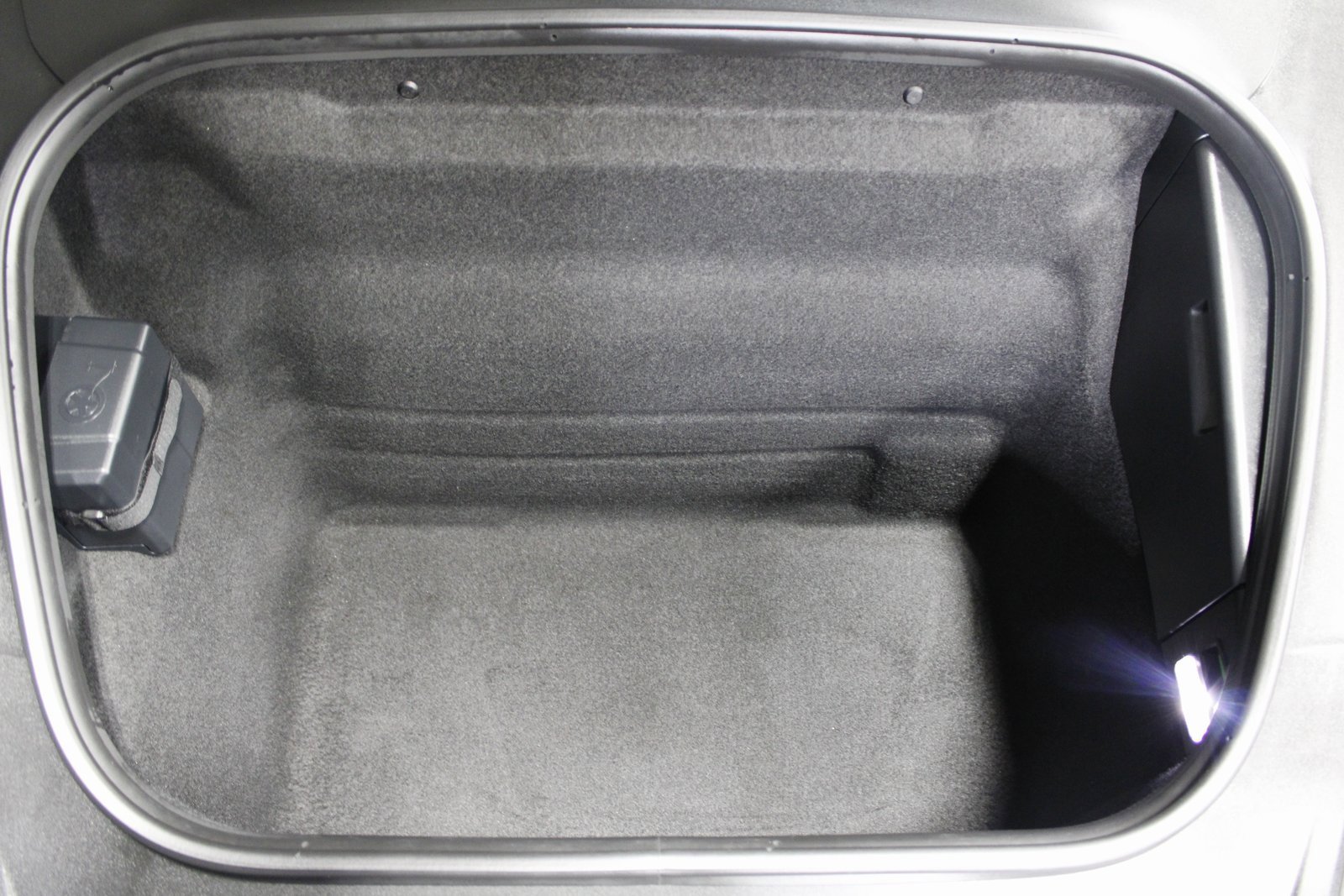 Certified 2025 Porsche 911 Carrera image 17