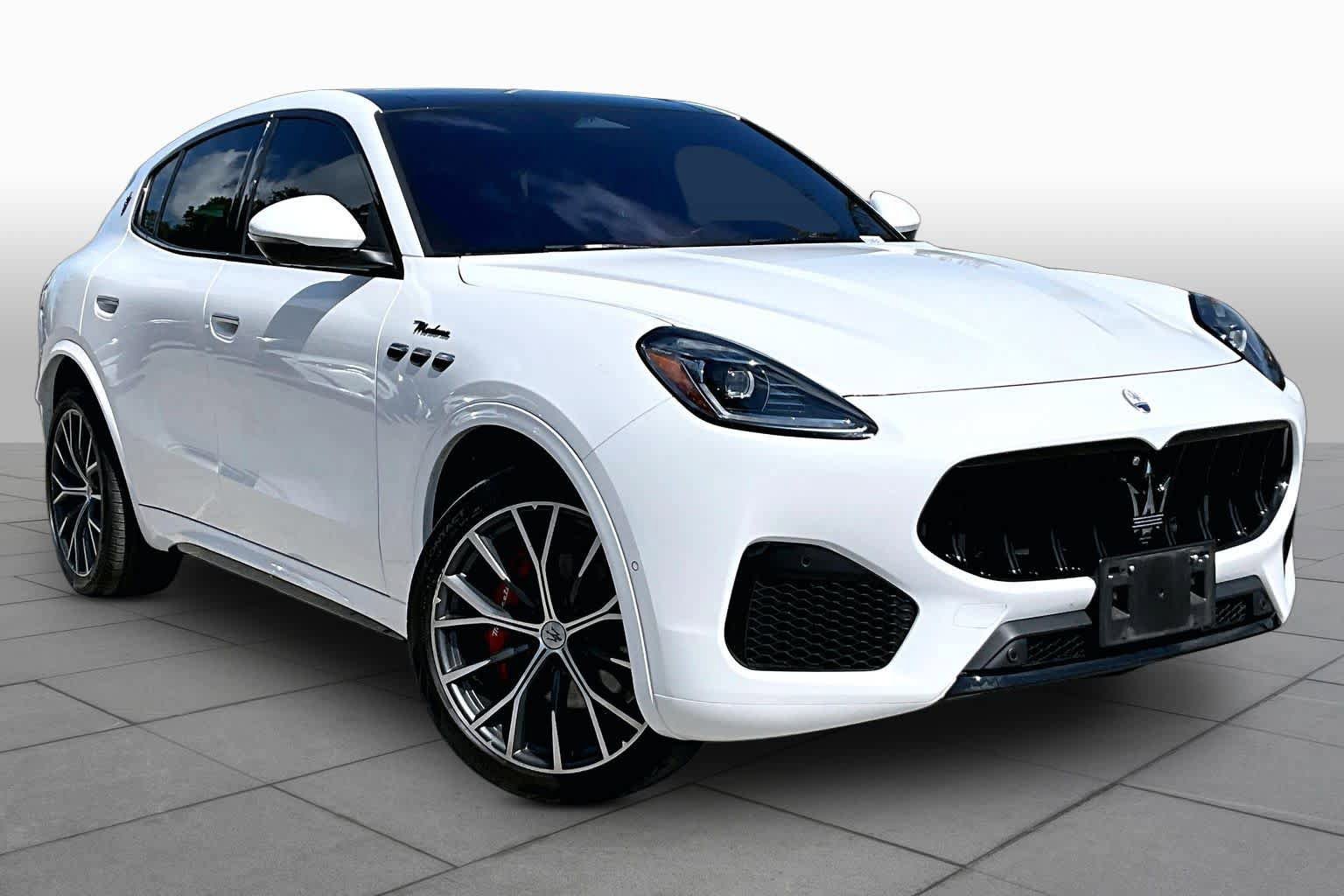 Used 2023 Maserati Grecale Modena AWD/4WD image 3