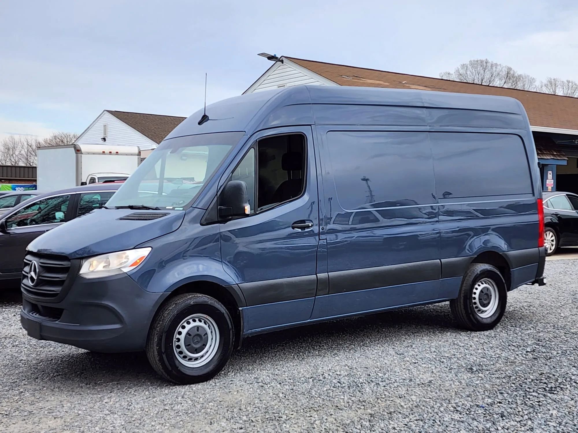 Used 2019 Mercedes-Benz Sprinter 144 image 11