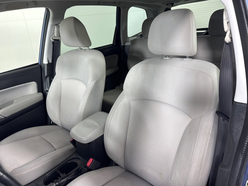 Used 2017 Subaru Forester 2.5i Premium w/ All-Weather Package image 12
